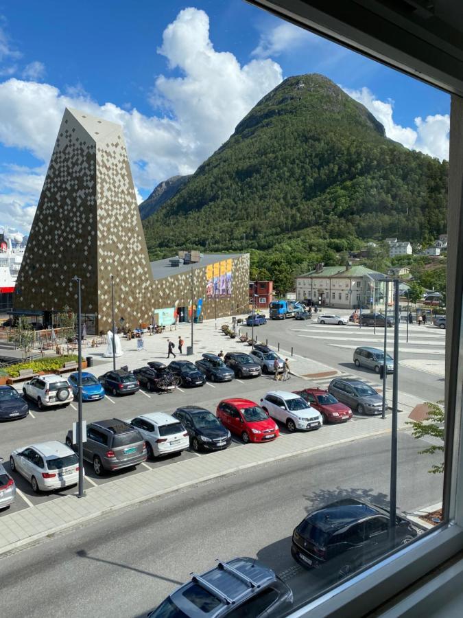 Andalsnes Sentrum Apartment No1 Exterior photo